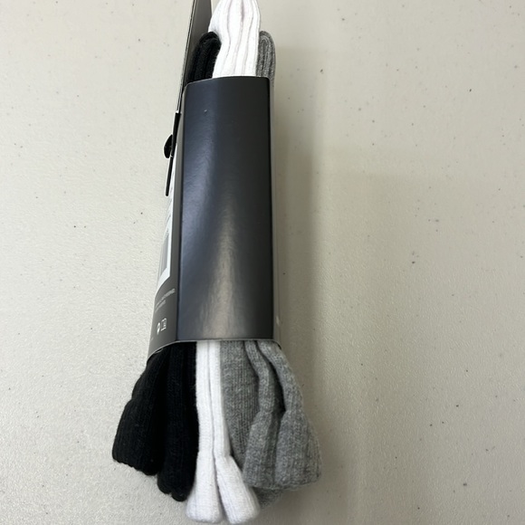 Nike Every Day. Cotton Socks 3 pair Size S Adult Unisex MWT - Picture 3 of 5